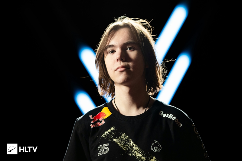 并分析该赛 并分析该赛